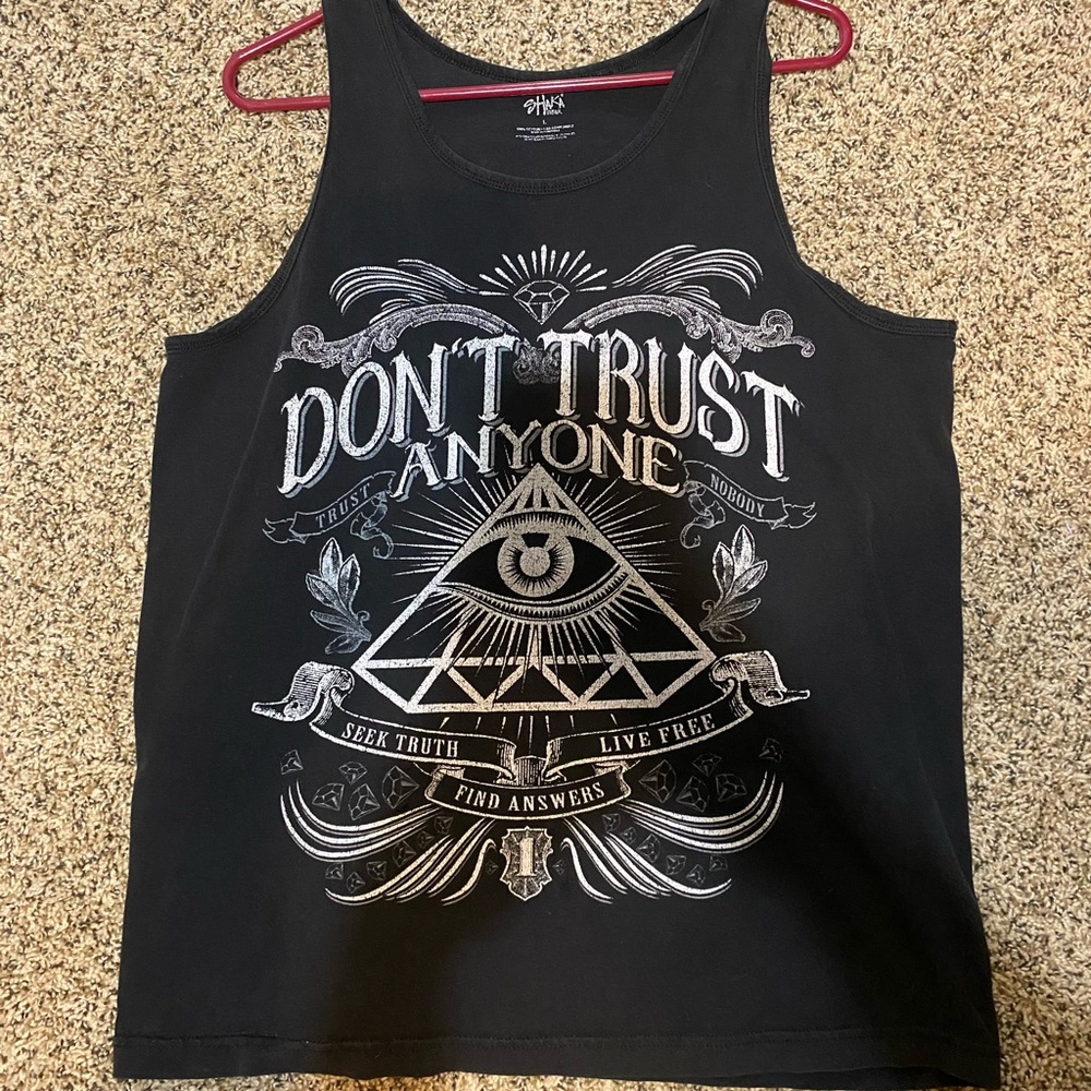 Don’t Trust Anyone Tank